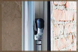 SOS Garage Doors Long Beach, CA 562-472-2408 - springs-sid-gr-02m